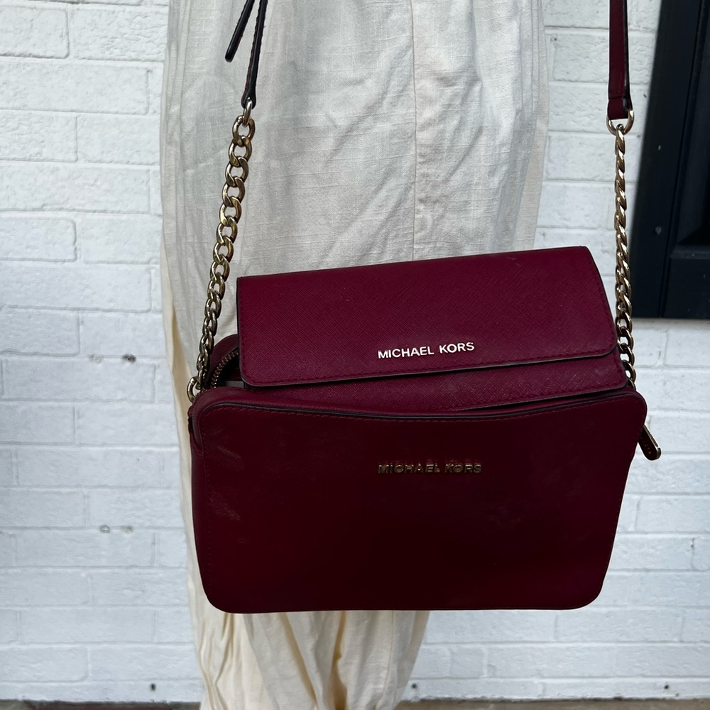 Michael Kors jet set red crossbody and matching wallet